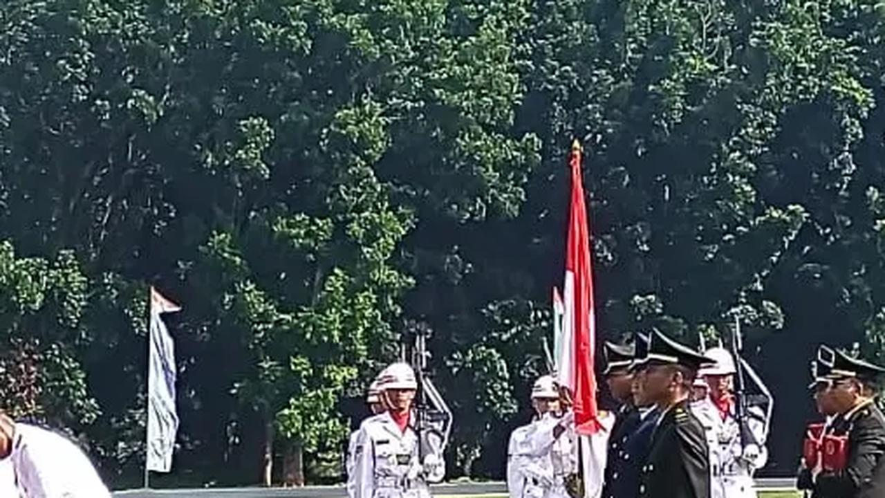 Pesan Tegas Kasal M. Ali ke Ratusan Perwira TNI Nakes usai 7 Bulan Digembleng di Lembah Tidar