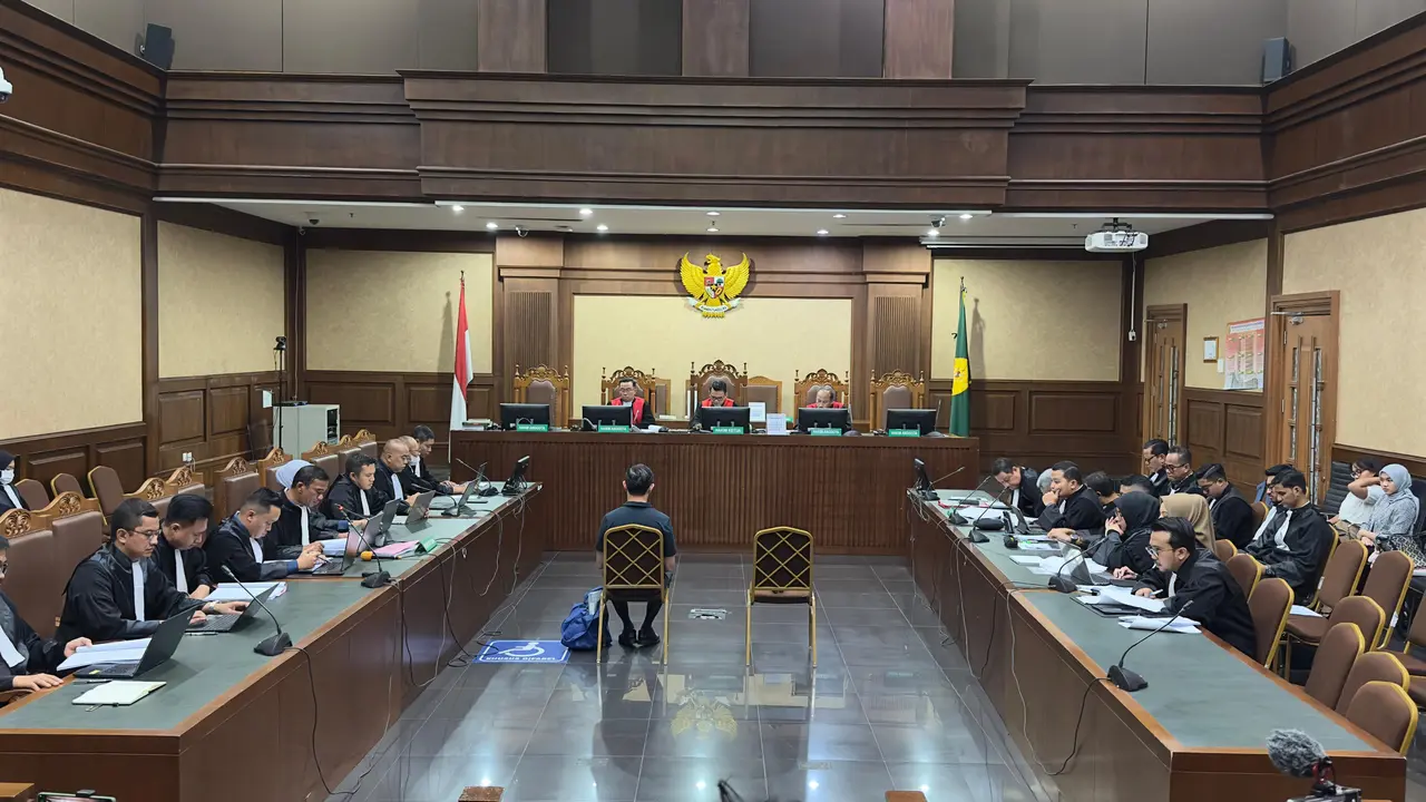 Pengadilan Tipikor Jakarta Pusat menggelar sidang perdana terdakwa mantan Menteri Perdagangan (Mendag) Thomas Trikasih Lembong alias Tom Lembong.