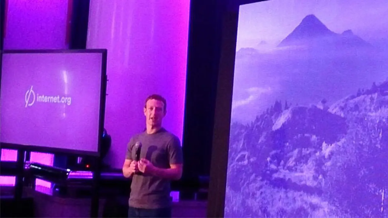 Mark Zuckerberg: 2/3 Penduduk Dunia Belum Terkoneksi Internet