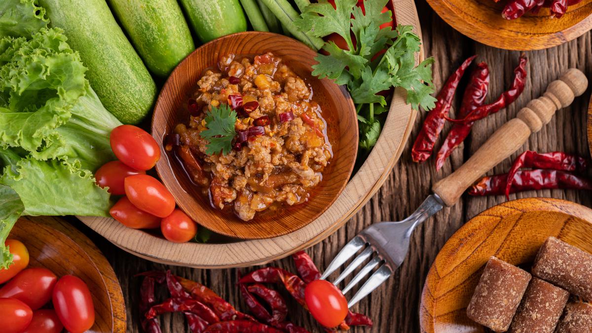 4 Makanan khas Padang yang Wajib Dicoba Minimal Sekali Seumur Hidup!