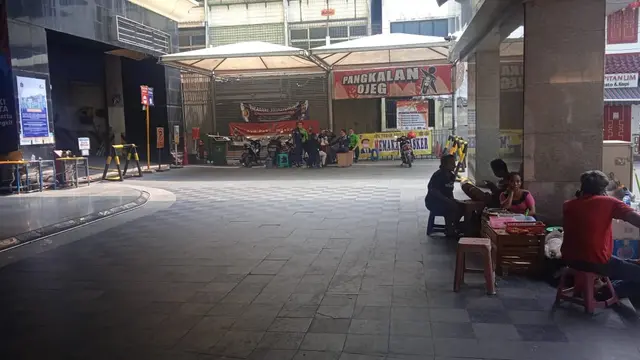 Pasar Tanah Abang Jakarta saat PPKM Darurat.  Foto: dokumen Pengelola Pasar Tanah Abang
