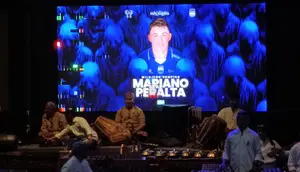 Persib Tunjukkan Sepak Bola Bisa Merawat Budaya, Mariano Peralta Jadi Bagian Kisahnya