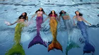 The Philippine Mermaid Swimming Academy, tawarkan sensasi berenang ala putri duyung.