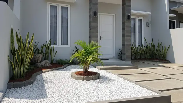 desain kebun rumah tropis di halaman depan yang mudah dirawat