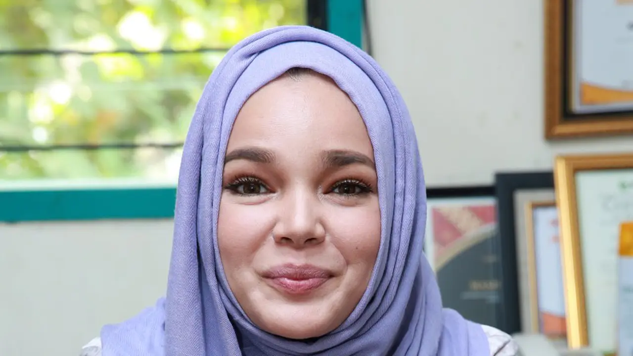 Dewi Sandra
