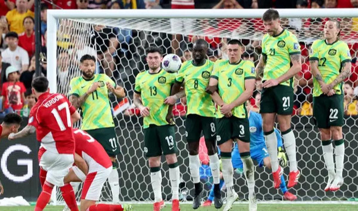 Strategi Bola Mati Timnas Indonesia: Memaksimalkan Tendangan Bebas Lawan Jepang