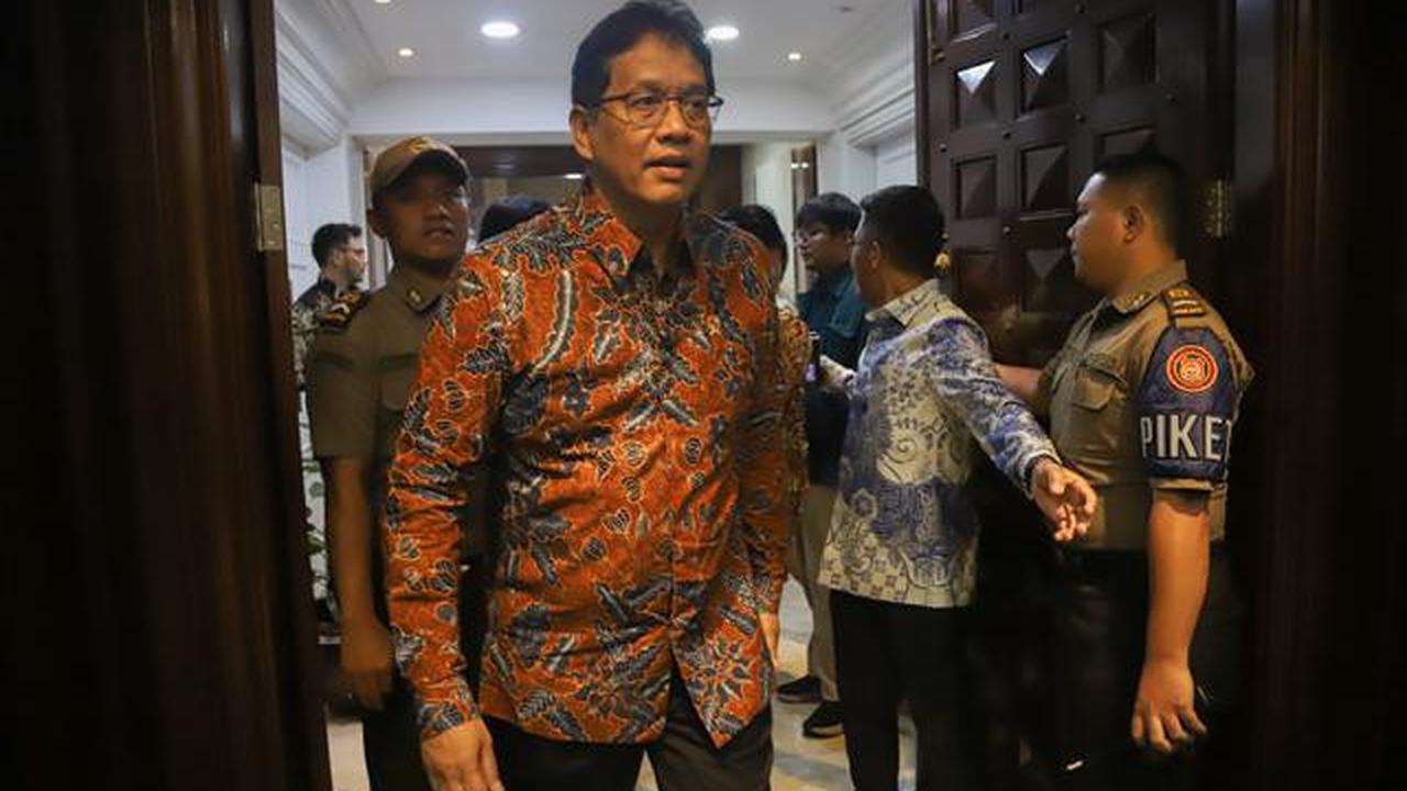 PDIP Bentuk Tim Kaji Proyek Kereta Cepat Whoosh