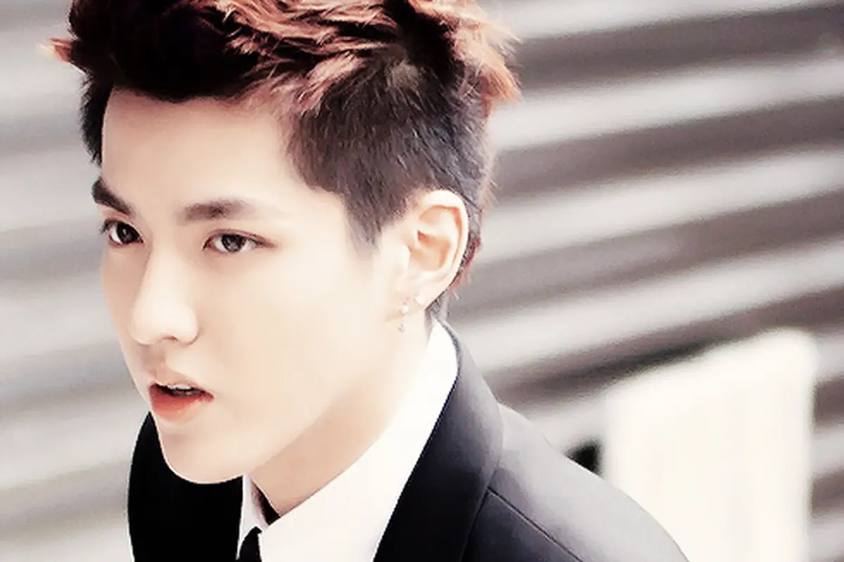Kris EXO