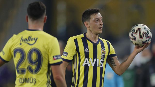 Foto Liga Spanyol: 5 Pemain Top yang Pernah Dibuang Carlo Ancelotti dari Real Madrid, Kemana Mereka?