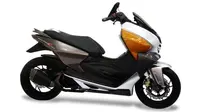 TVS kembangkan skutik bongsor berbasis model konsep Entorq  210. (carnbikeexpert)