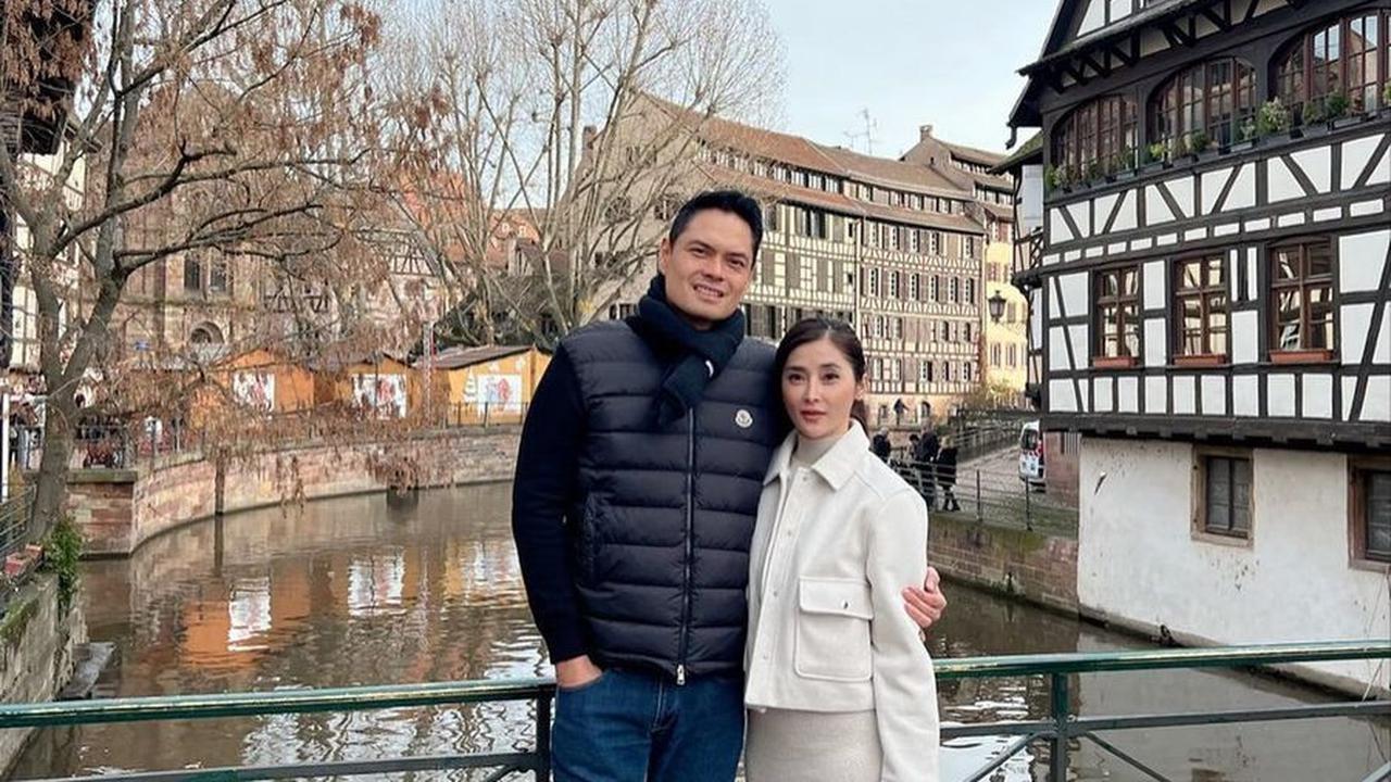 Eva memainkan peran sebagai Maya dalam 'TERTAWAN HATI,' di mana Maya disebut-sebut sebagai saingan dari karakter Soraya yang diperankan oleh Titi Kamal.<br>