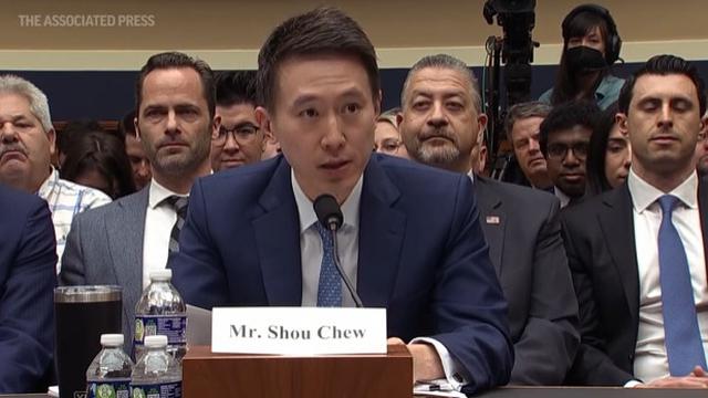 CEO TikTok Shou Zi Chew memberikan kesaksian kepada House Energy and Commerce Committee, tentang privasi pengguna dan praktik keamanan data serta dampaknya terhadap anak-anak (AP Photo/Jacquelyn Martin)