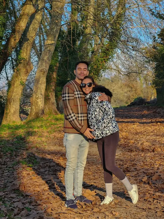 Darius Sinthrya dan Donna Agnesia. [Foto: Instagram/darius_sinathrya]