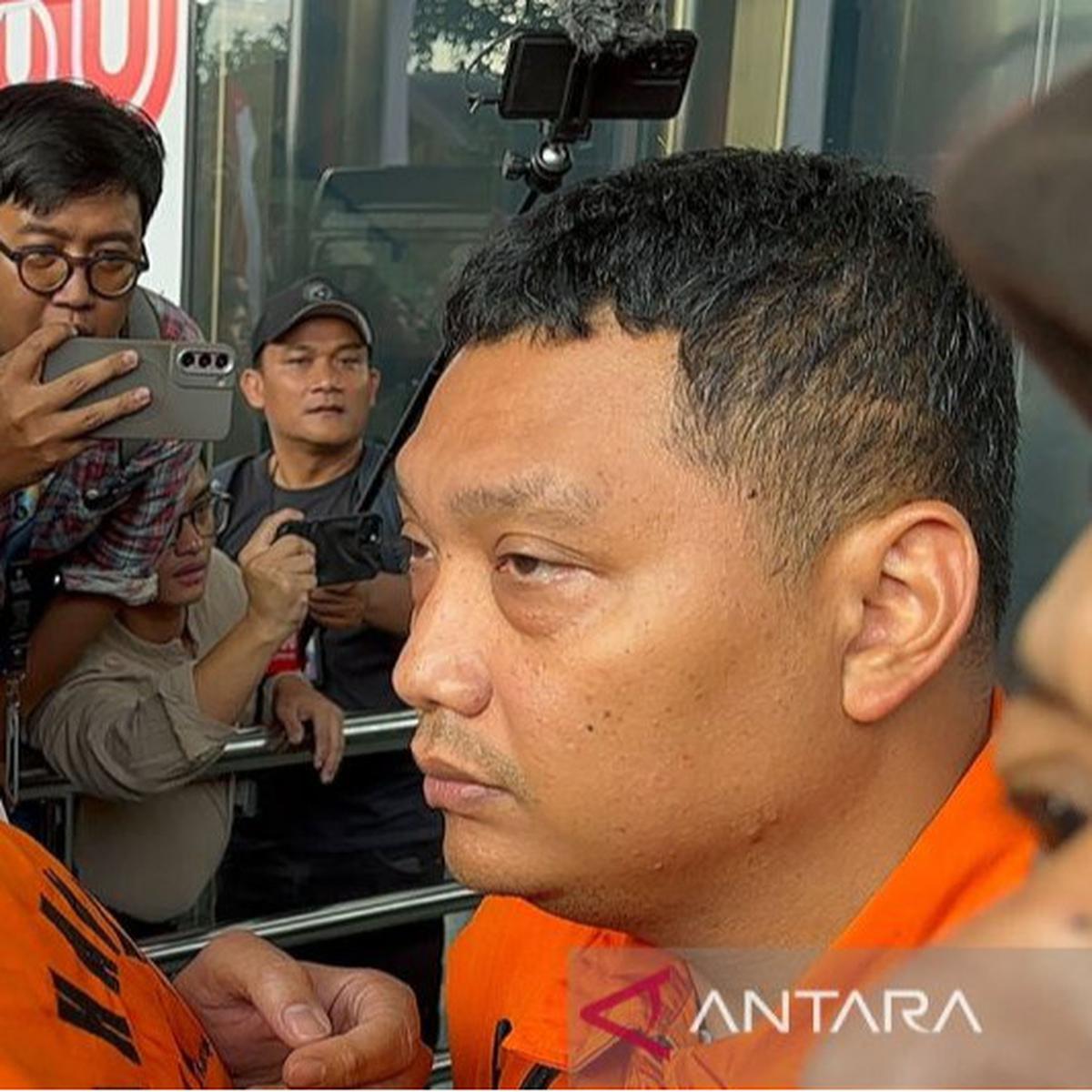 Irvian Bobby