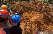 Polri Siagakan Ribuan Personel Bencana di Sumatra, Perkuat Penanganan Pascabanjir