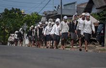 Perjalanan Sakral Upacara Adat Seba Baduy: Melintasi 200 Km Malam Hari