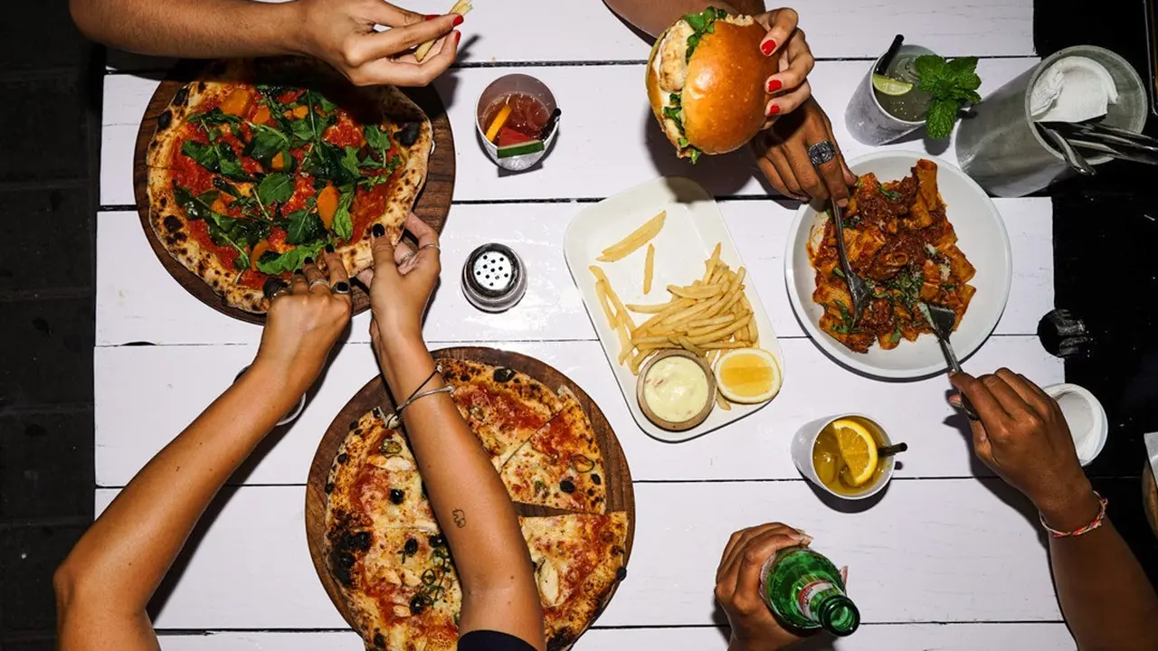 Rayakan 2 Tahun Luigi di Bali dengan Meriahnya Pesta Pizza