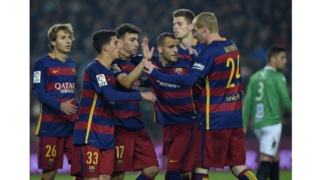Barcelona mengalahkan Villanovense dengan skor mencolok 6-1 di kompetisi Copa del Rey, Rabu (2/12/2015). Barcelona turun tanpa Messi-Neymar dan  bermain dengan mayoritas pemain cadangan. 