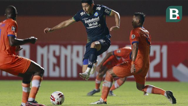 Persib Bandung vs Persiraja Banda Aceh