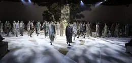 Intip koleksi terbaru Biyan Spring Summer 2027, hadirkan keindahan alam yang terlihat dari perjalanan waktu (Biyan)