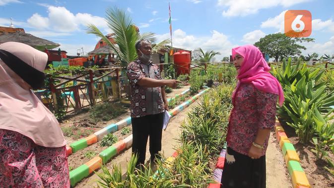Sebagai tanaman endemik Kutai Kartanegara, Agus Priyono selalu mendorong warga Desa Batuah menanam pohon elai karena mudah ditanam dan tanpa serangan hama.