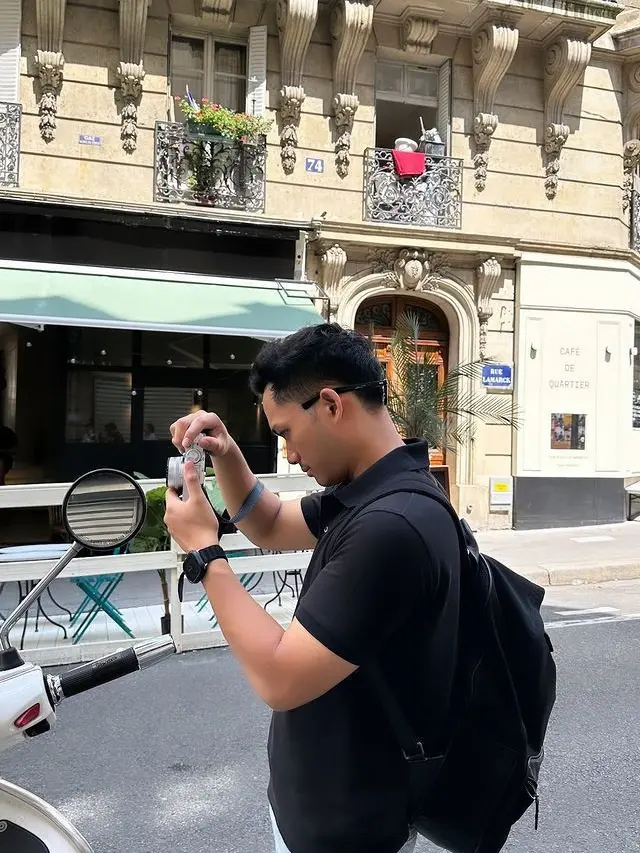7 Potret Azriel Hermansyah dan Sarah Menzel di Paris, Seru Nonton Olimpiade