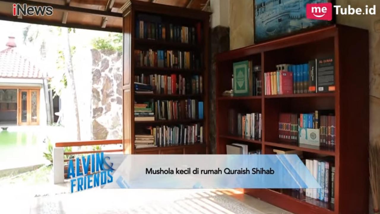 5 Potret Halaman Belakang Quraish Shihab, Ada Kolam Renang, Musala Hingga Gang Kecil Menuju Rumah Najwa Shihab