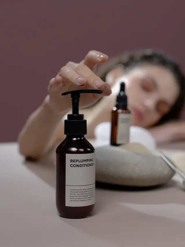 Cara Menggunakan Kondisioner Tanpa Bilas Dengan Tepat