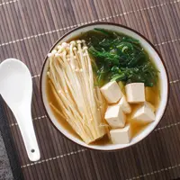 Resep Sup Bening Tahu Jamur yang Rendah Lemak./Copyright depositphotos.com/lenyvavsha
