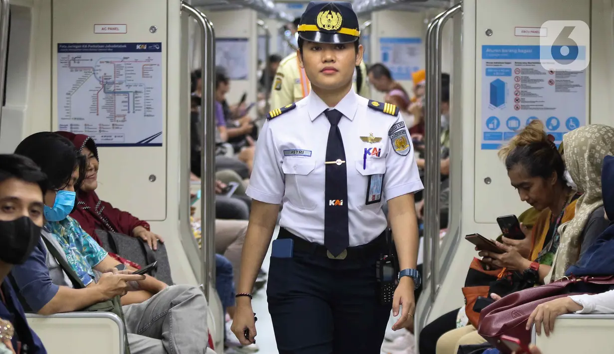 <p>Nantinya pada saat beroperasi penuh, waktu operasional LRT Jabodebek akan dimulai pukul 05.00 WIB hingga 23.30 WIB. (Liputan6.com/Herman Zakharia)</p>