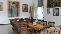 Dulunya museum ini adalah tempat tinggal keluarga Soekarno. Sekarang keberadaan rumah ini dijadikan museum oleh pemerintah.