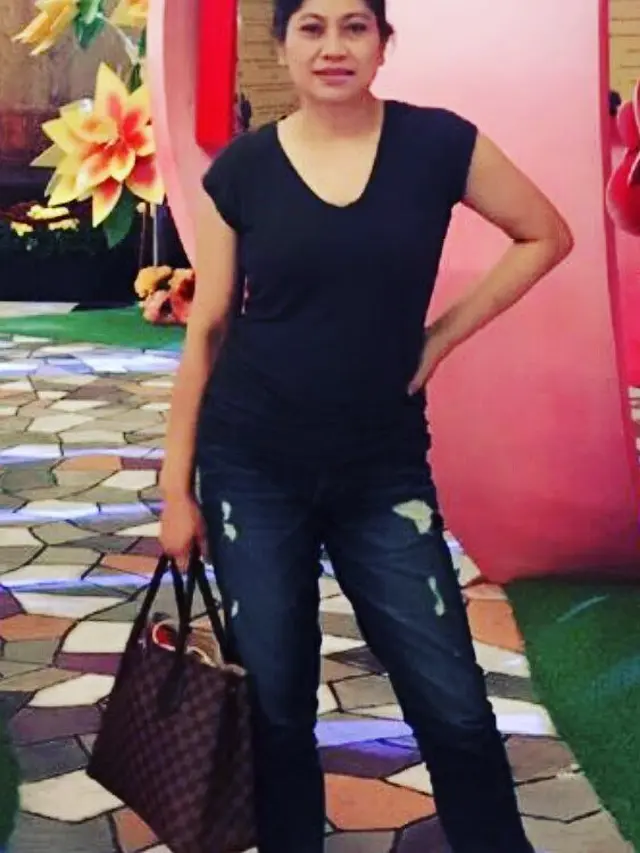 Hamil Bayi Kembar di Usia 50 Tahun, Ini 5 Potret Vincentia Nurul Ibunda Celine Evangelista