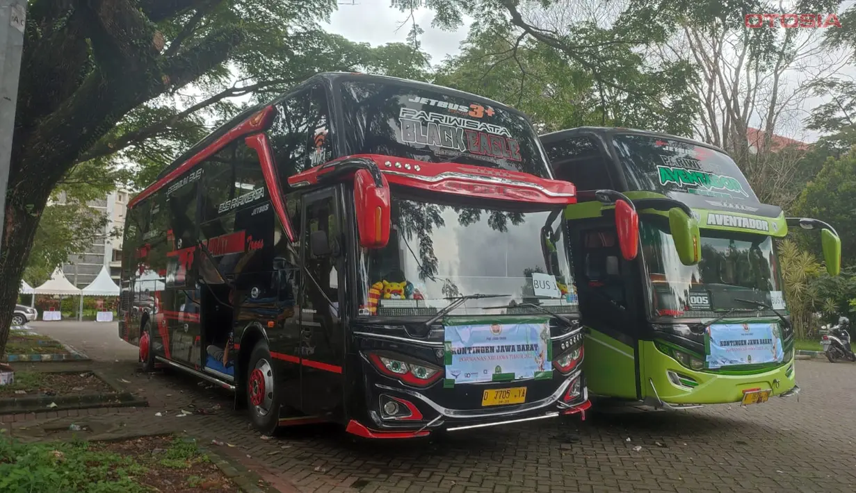 Seni dan Sains Kombinasi Warna Bus Pariwisata: Menciptakan Kesan yang Tak Terlupakan