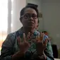 Menteri Pemberdayaan Perempuan dan Perlindungan Anak, Yohana Yembise, mengenakan batu akik yang berasal dari Kalimantan Barat dan Pulau Seram, Maluku.