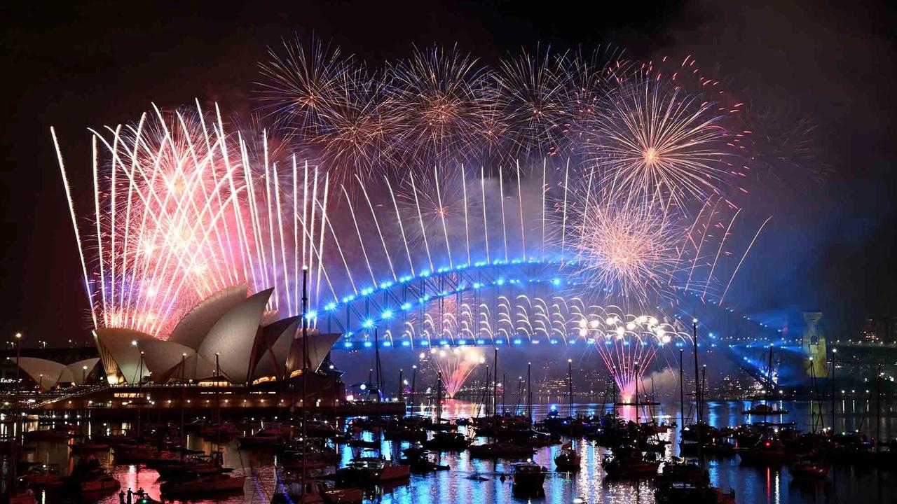 FOTO: Kembang Api Sambut Tahun Baru 2026 di Sydney
