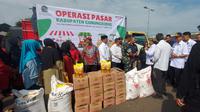 Operasi pasar Rajawali Nusindo.