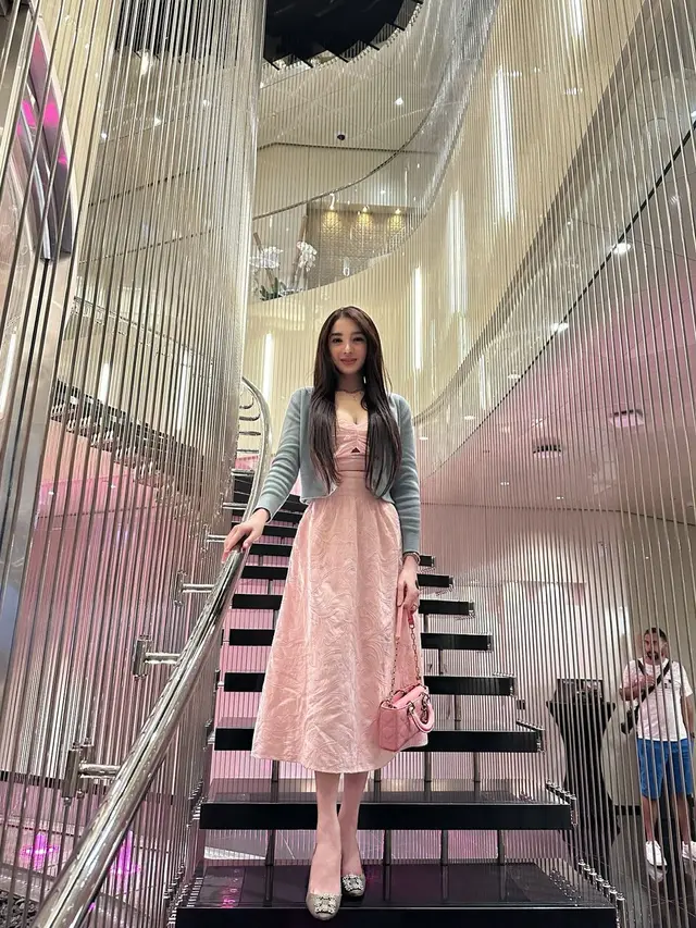 Angel Karamoy semakin cantik (Instagram/realangelkaramoy)