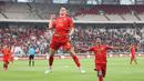 <p>Selebrasi pemain Persija Jakarta, Maciej Gajos setelah mencetak gol kedua timnya ke gawang PSIS Semarang pada laga pekan ke-34 BRI Liga 1 2023/2024 di Stadion Utama Gelora Bung Karno (SUGBK), Senayan, Jakarta, Selasa (30/4/2024). (Bola.com/Abdul Aziz)</p>