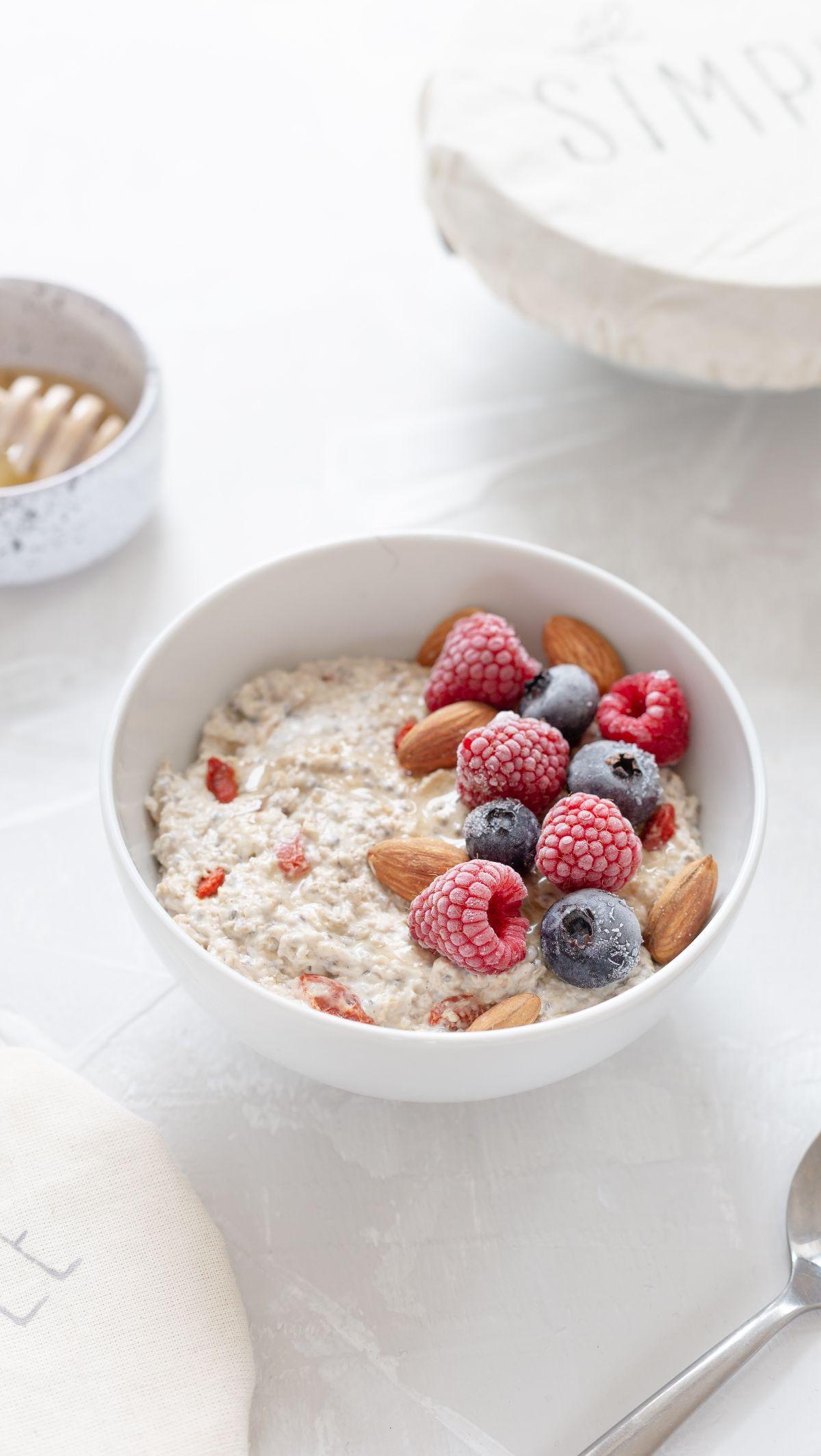 10. Resep Oatmeal Yoghurt<br>