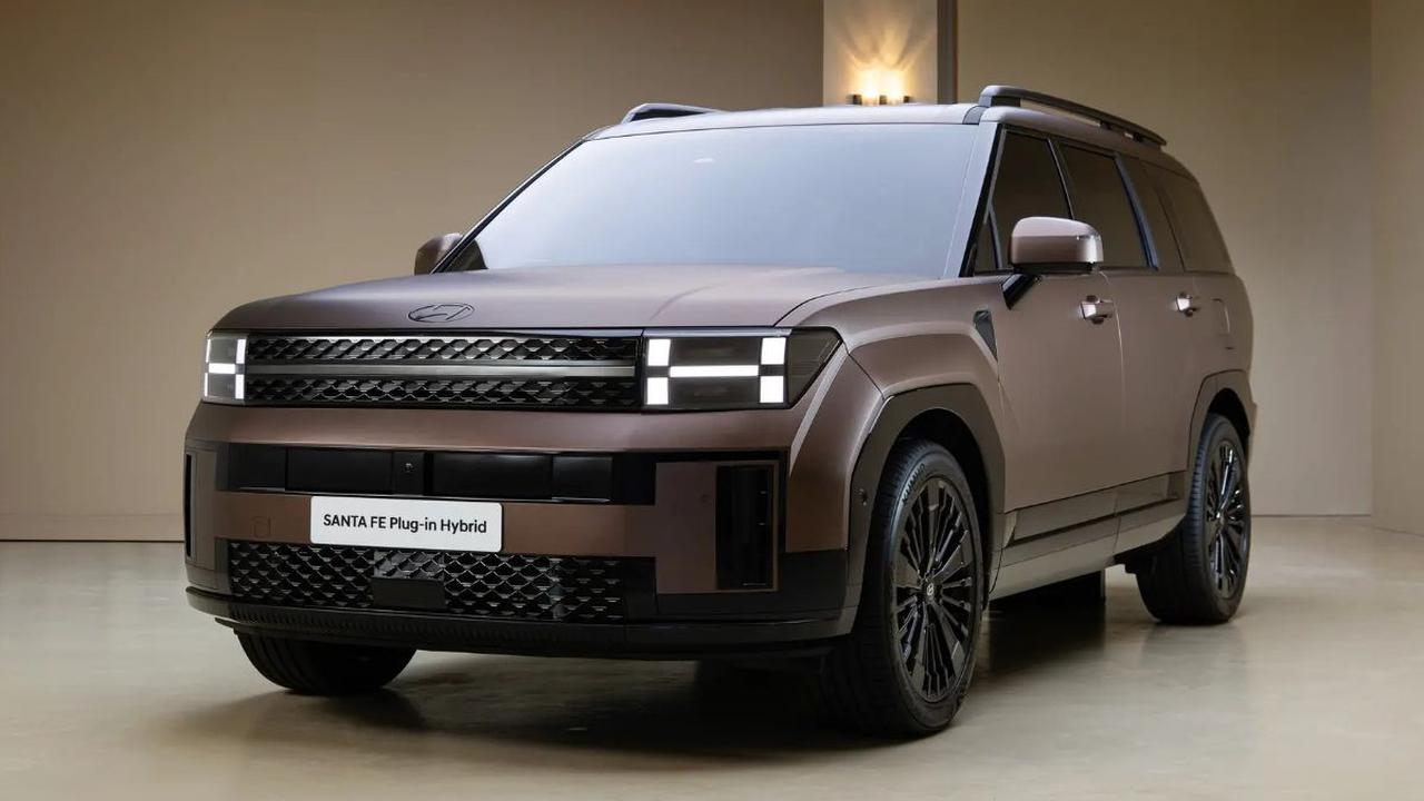 Santa Fe Hybrid yang Baru