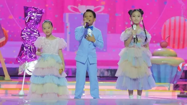 Bilqis dan Thalia Gunakan Pakaian yang Mirip Disangka Kembaran