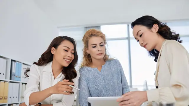 Berkembang di dunia kerja secara profesional merupakan proses yang tidak instan