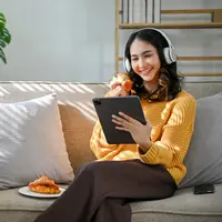 7 Cara Menguatkan Hati Saat Kehilangan Semangat Diri./Copyright depositphotos.com/bongkarngraphic