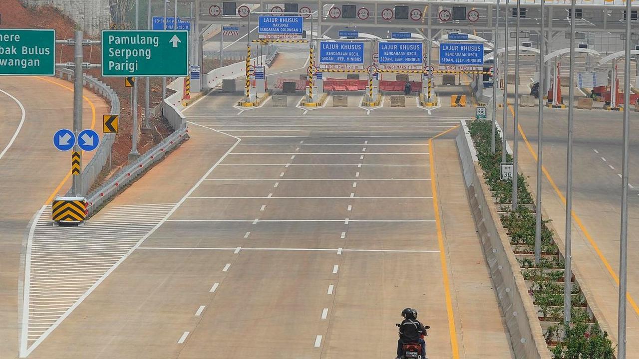 Kemudian seksi 3A Kukusan ke Junction Krukut sepanjang 3,50 kilometer sudah beroperasi akhir 2022 lalu.<br><br>Selanjutkan tinggal menunggu seksi 3B Junction Krukut ke Cinere sepanjang 2,19 kilometer dioperasikan setelah dilakukan uji laik fungsi.