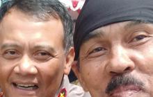 Memasuki Tahun 2024, Kopral Bagyo Foto Bareng Irjen Ahmad Luthfi Sambil Tersenyum 'Semoga Pak Luthfi Berkenan Berkumis Walau Sehelai