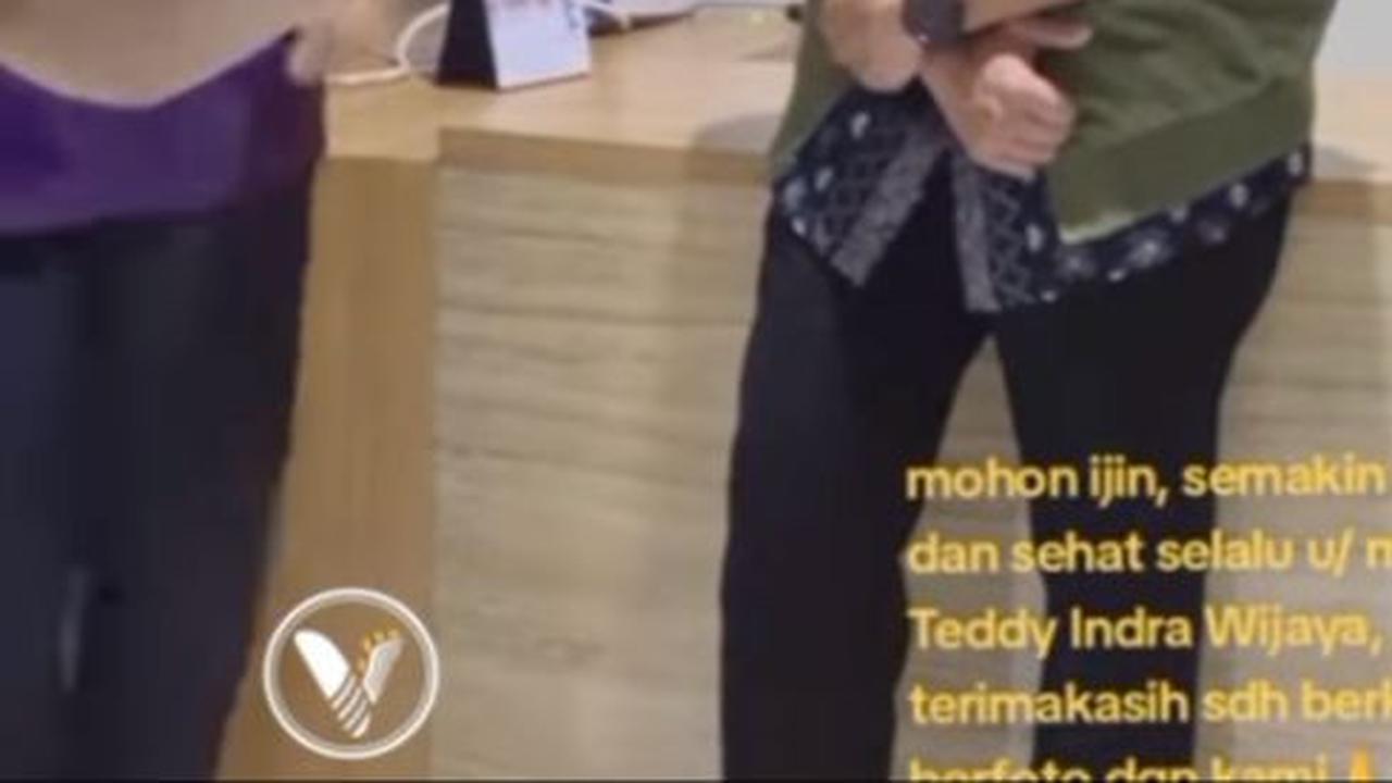 Viral Mayor Teddy Diajak Foto di Rumah Sakit, Reaksinya Curi Perhatian