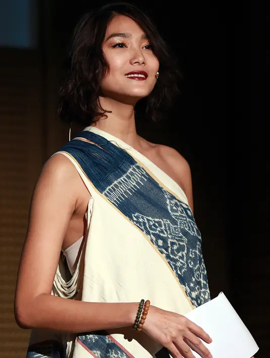 "Jangan apa-apa film Hollywood mulu, bahwa kita juga buat patokan sendiri nih wajah film nasional itu seperti apa di mata dunia atau Asia Tenggara. Masing-masing negara punya kekuatan yang ditunjukkan ke dunia," ujar Dominique. (Deki Prayoga/Bintang.com)