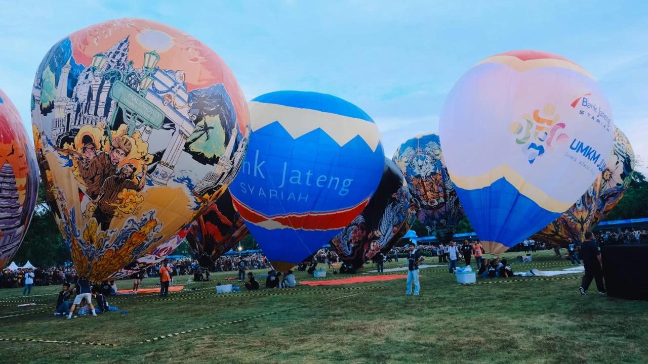 Antusiasme Warga Saksikan Perdana Festival Balon Udara Solo, Harap Jadi Destinasi Wisata Baru