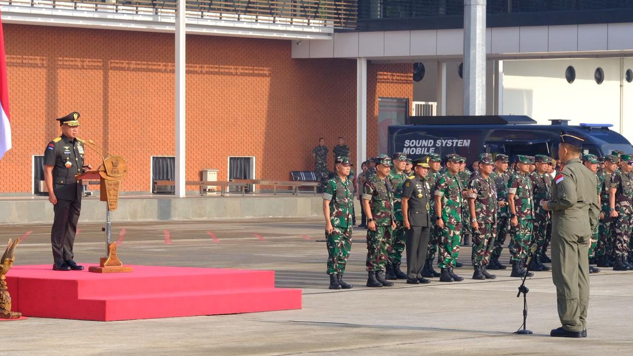 Dilepas Panglima TNI & Pangkoopsudnas, Satgas Garuda Merah Putih 2 Terbang ke Gaza Bawa Bantuan 17,8 Ton