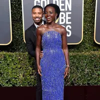 Simak penampilan para bintang di karpet merah Golden Globes 2019 (Foto: Instagram/ @Lupitanyongo)